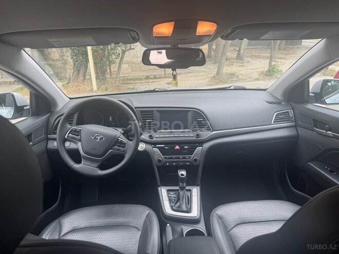 Hyundai Elantra 2016, 78,000 km - 2.0 l - Bakı
