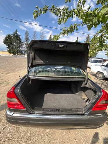 Mercedes C 220 1995, 285,000 km - 2.2 l - Tovuz