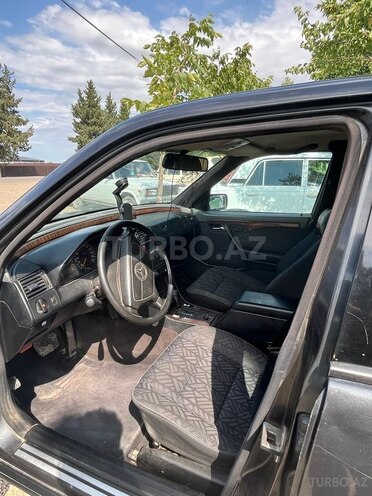 Mercedes C 220 1995, 285,000 km - 2.2 l - Tovuz