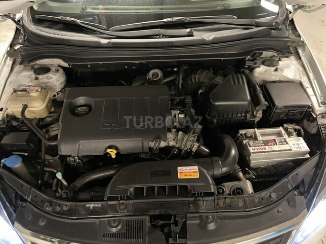Kia Ceed 2010, 240,000 km - 1.6 л - Gəncə