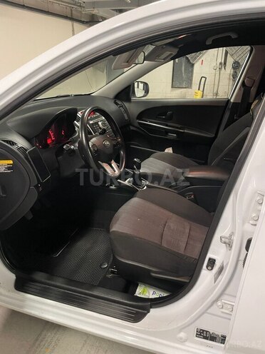 Kia Ceed 2010, 240,000 km - 1.6 л - Gəncə