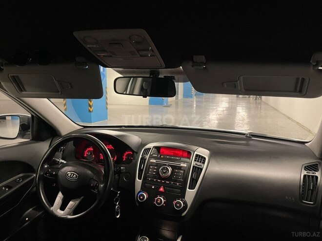 Kia Ceed 2010, 240,000 km - 1.6 л - Gəncə