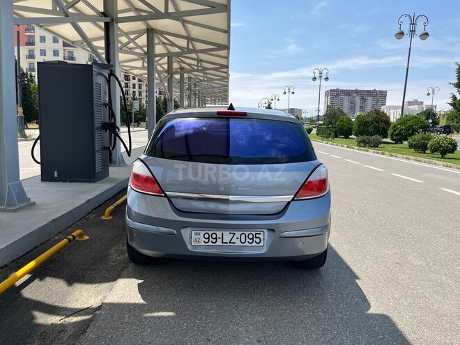 Opel Astra 2006, 232,000 km - 1.4 л - Bakı