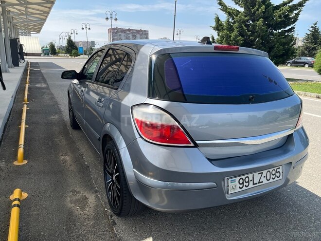 Opel Astra 2006, 232,000 km - 1.4 л - Bakı