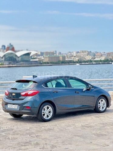 Chevrolet Cruze 2018, 197,801 km - 1.4 л - Bakı