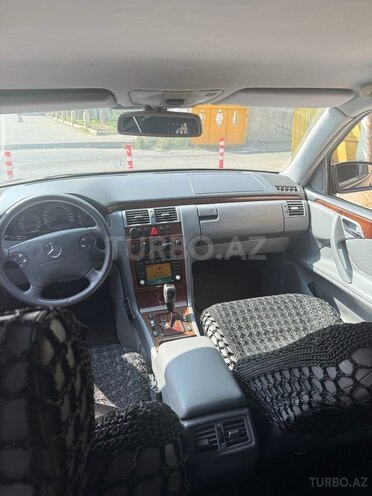 Mercedes E 220 d 2000, 300,000 km - 2.2 l - Bakı