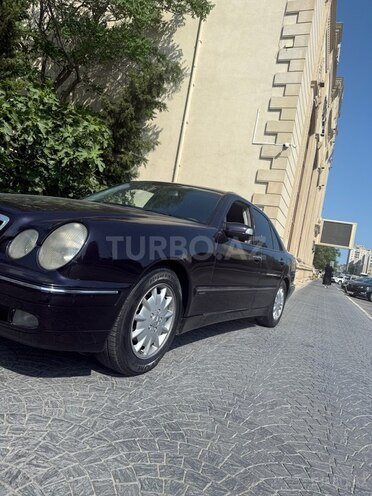 Mercedes E 220 d 2000, 300,000 km - 2.2 l - Bakı