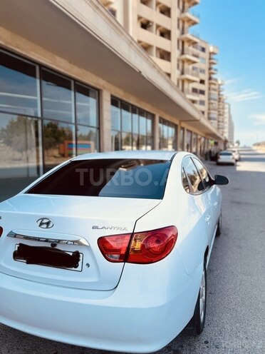 Hyundai Elantra 2010, 372,000 km - 2.0 l - Bakı