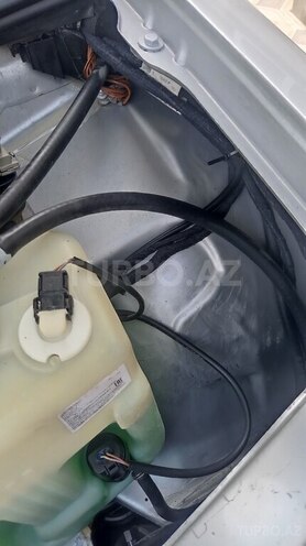 Mercedes E 200 1997, 270,000 km - 2.0 l - Masallı