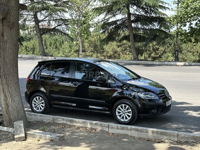Volkswagen Golf 2008, 172,000 km - 1.6 l - Gəncə