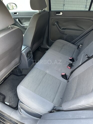 Volkswagen Golf 2008, 172,000 km - 1.6 l - Gəncə