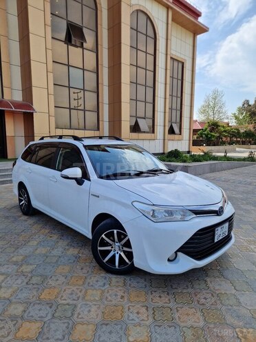 Toyota Corolla Fielder 2015, 179,000 km - 1.5 l - Bakı