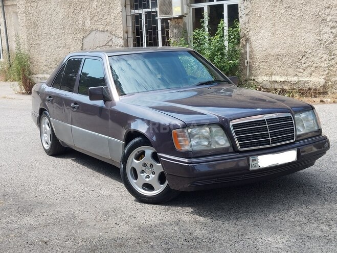 Mercedes E 220 1994, 399,000 km - 2.2 l - Bakı
