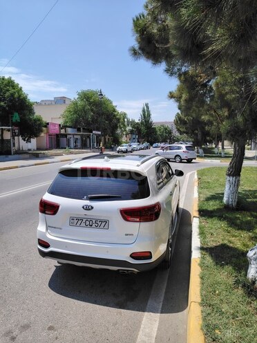 Kia Sorento-11