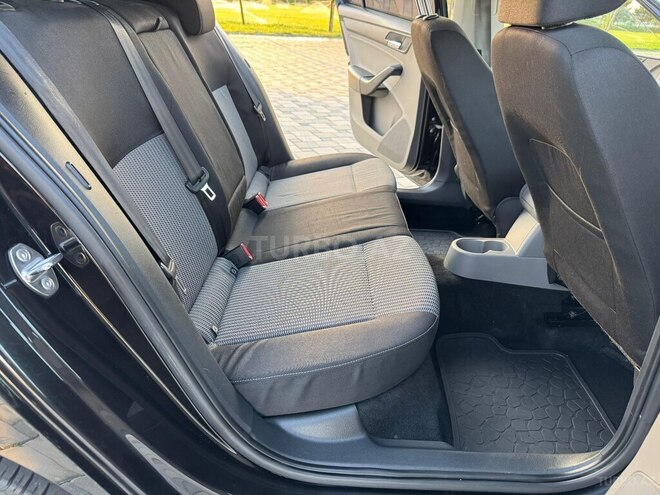 SEAT Toledo 2014, 243,111 km - 1.6 l - Bakı