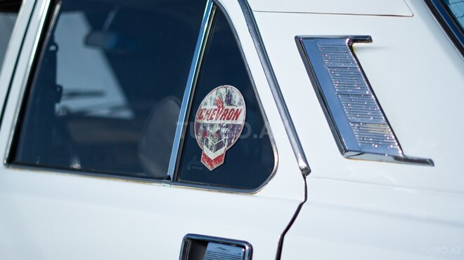 GAZ 24 1988, 56,000 km - 2.5 l - Bakı