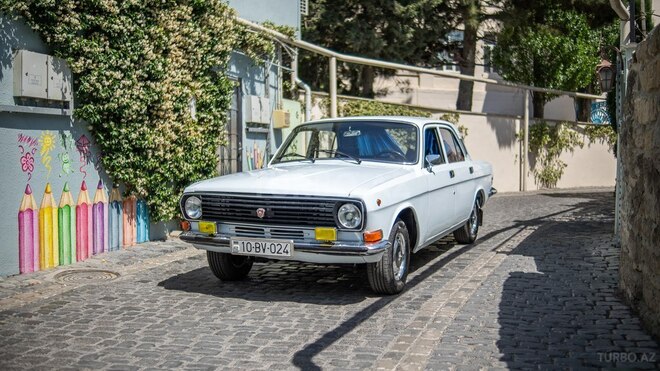GAZ 24 1988, 56,000 km - 2.5 l - Bakı