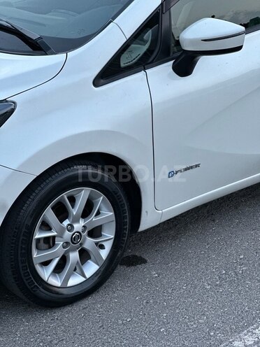 Nissan Note-15
