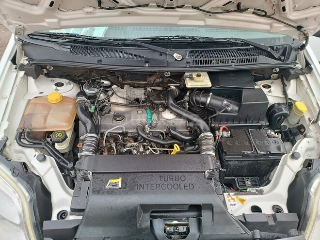 Ford Tourneo Connect 2008, 320,000 km - 1.8 л - Qusar