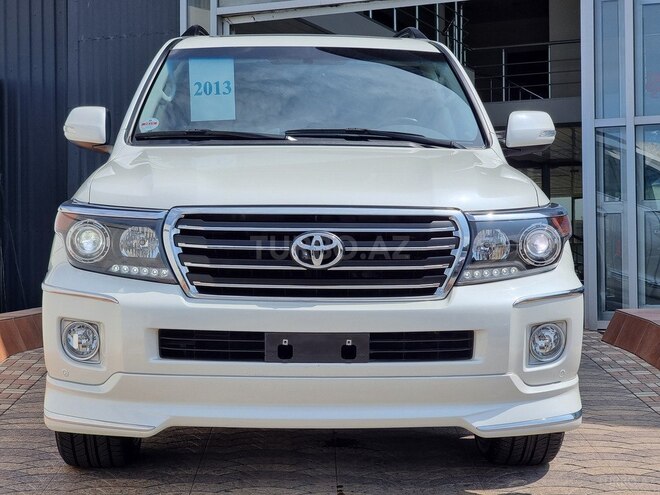 Toyota Land Cruiser-4