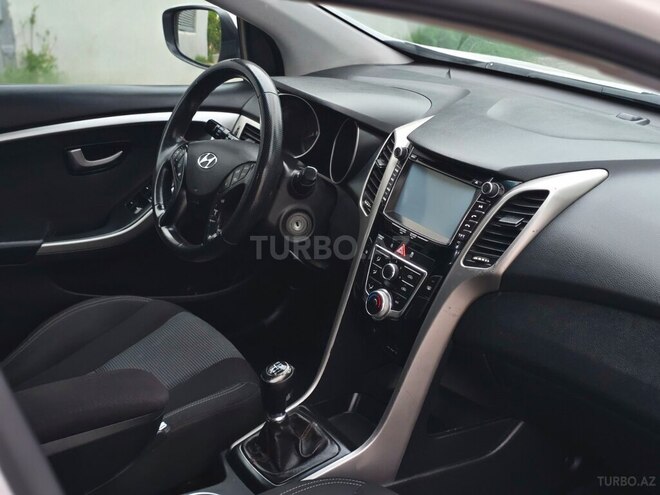 Hyundai i30 2014, 176,000 km - 1.4 l - Sumqayıt