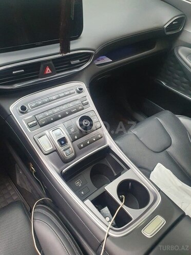 Hyundai Santa Fe 2022, 27,000 km - 2.5 л - Bakı
