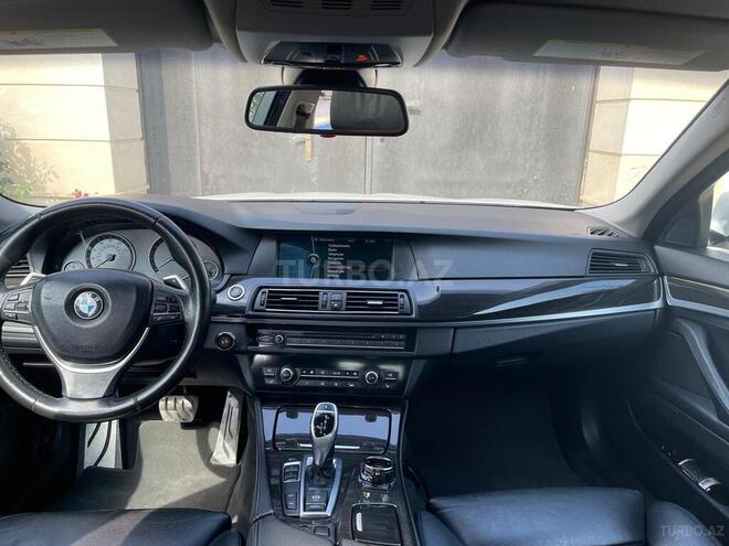 BMW 530 2010, 300,000 km - 3.0 l - Bakı