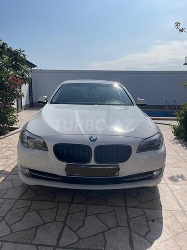BMW 530 2010, 300,000 km - 3.0 l - Bakı