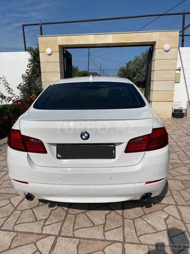 BMW 530 2010, 300,000 km - 3.0 l - Bakı