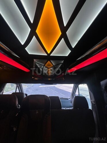 Mercedes Sprinter 516 2014, 284,000 km - 2.2 l - Bakı