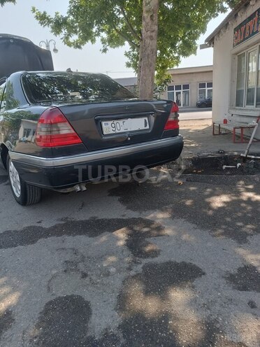 Mercedes C 220 1995, 450,000 km - 2.2 l - Bakı