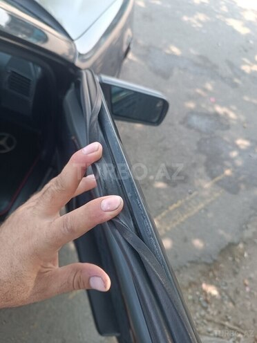 Mercedes C 220 1995, 450,000 km - 2.2 l - Bakı