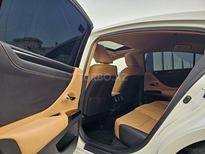 Lexus ES 200 2022, 8,500 km - 2.0 l - Bakı