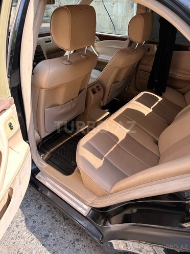 Mercedes E 200 1999, 300,000 km - 2.0 л - Sabirabad