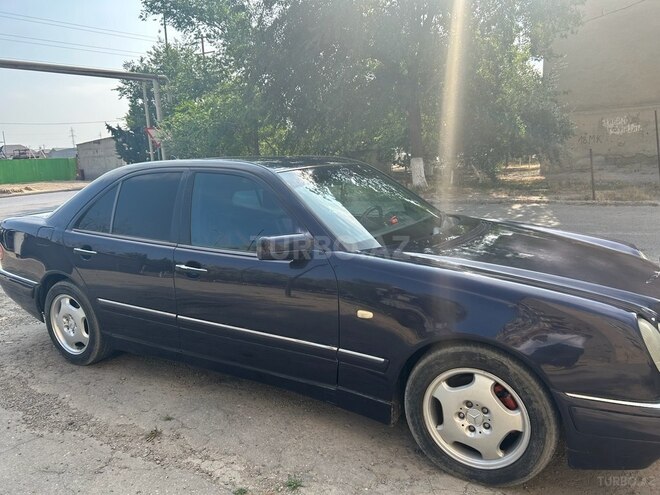Mercedes E 240 1999, 350,226 km - 2.4 l - Sumqayıt