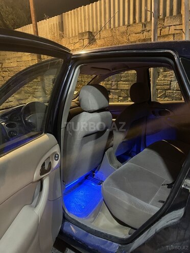 Ford Focus 2002, 142,000 km - 2.0 l - Bakı