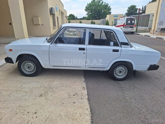 LADA (VAZ) 2107 2009, 22,000 km - 1.6 л - Gəncə