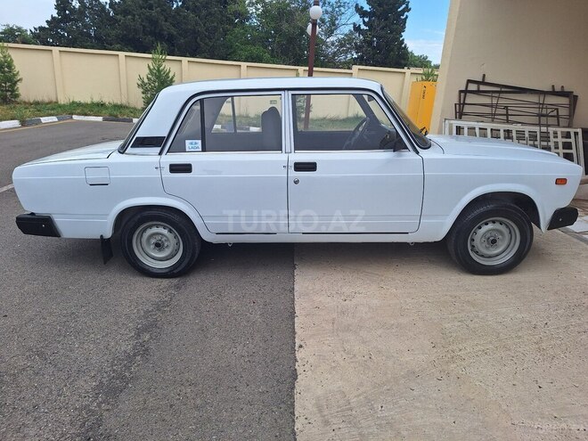 LADA (VAZ) 2107 2009, 22,000 km - 1.6 л - Gəncə