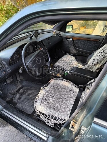 Mercedes C 220 d 1994, 420,000 km - 2.2 l - Bakı