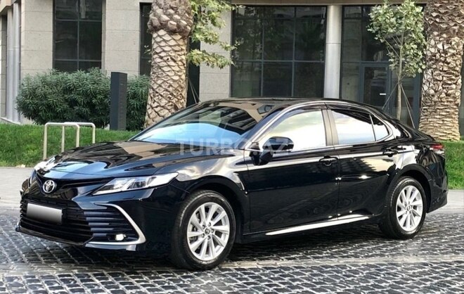 Toyota Camry 2022, 62,300 km - 2.5 l - Bakı
