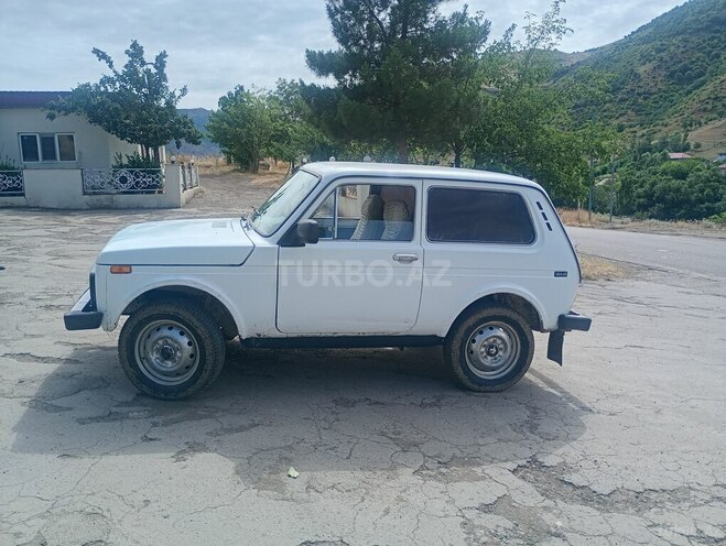 LADA (VAZ) Niva 1986, 85,000 km - 1.6 l - Yardımlı