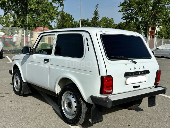LADA (VAZ) Niva 2015, 143,000 km - 1.7 l - Yevlax