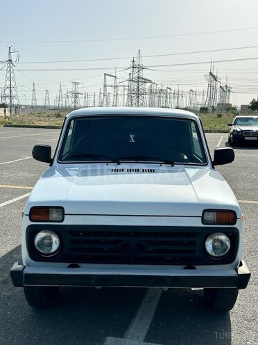 LADA (VAZ) Niva 2015, 143,000 km - 1.7 l - Yevlax
