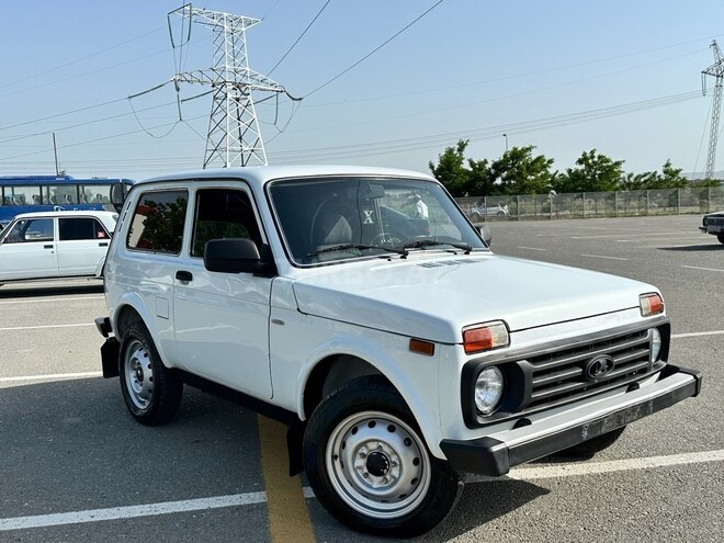 LADA (VAZ) Niva 2015, 143,000 km - 1.7 l - Yevlax