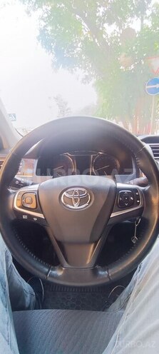Toyota Camry-2