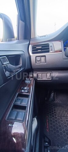 Toyota Camry-3