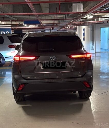 Toyota Highlander 2023, 30,000 km - 2.5 l - Bakı