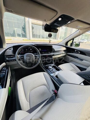 Kia Carnival-3