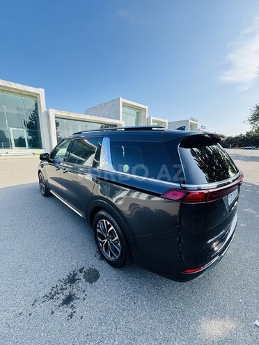 Kia Carnival-17