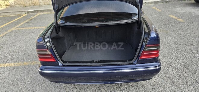 Mercedes E 220 d 2000, 480,900 km - 2.2 l - Bakı